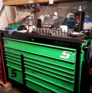 Meet your Posher, Damian